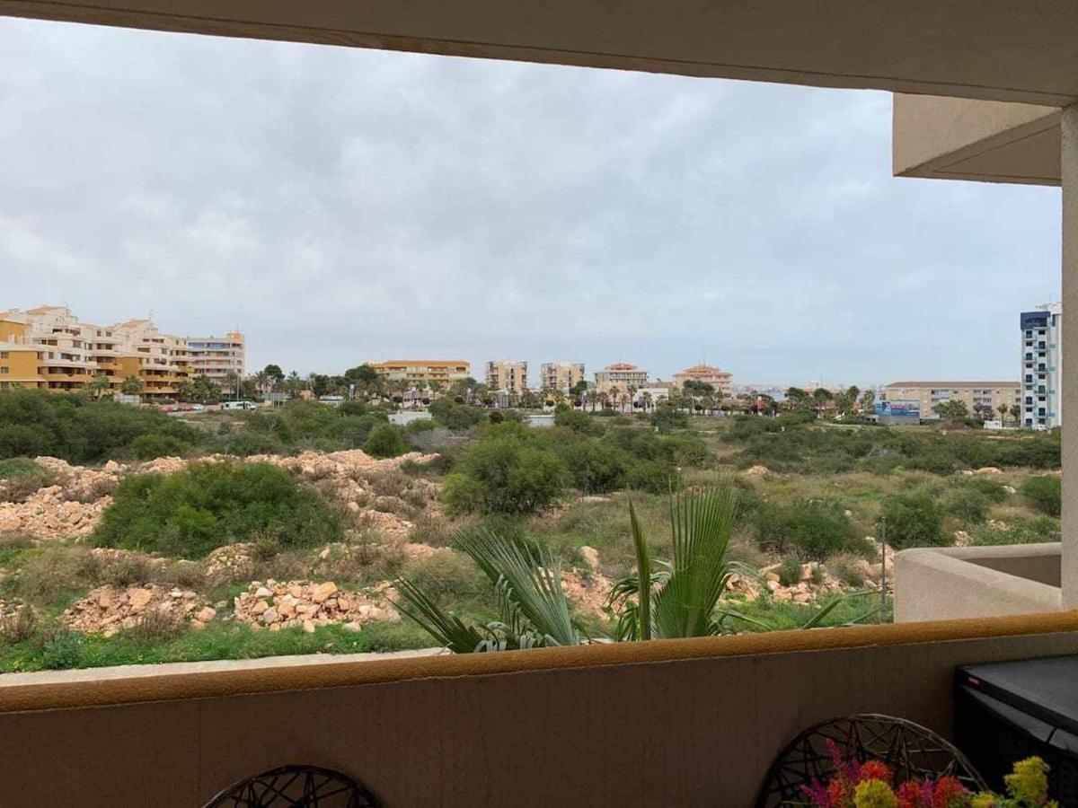 Acogedor Apartamento Al Lado De La Playa Аликанте Экстерьер фото